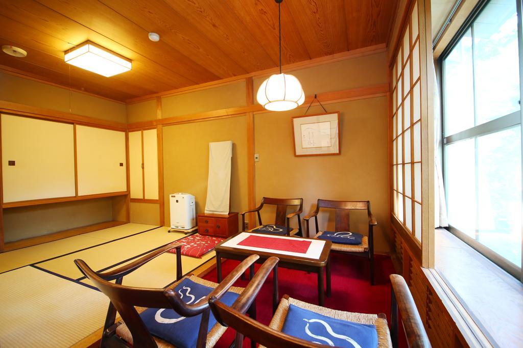 Hotel Yudanaka Yumoto Yamanouchi  Exterior foto